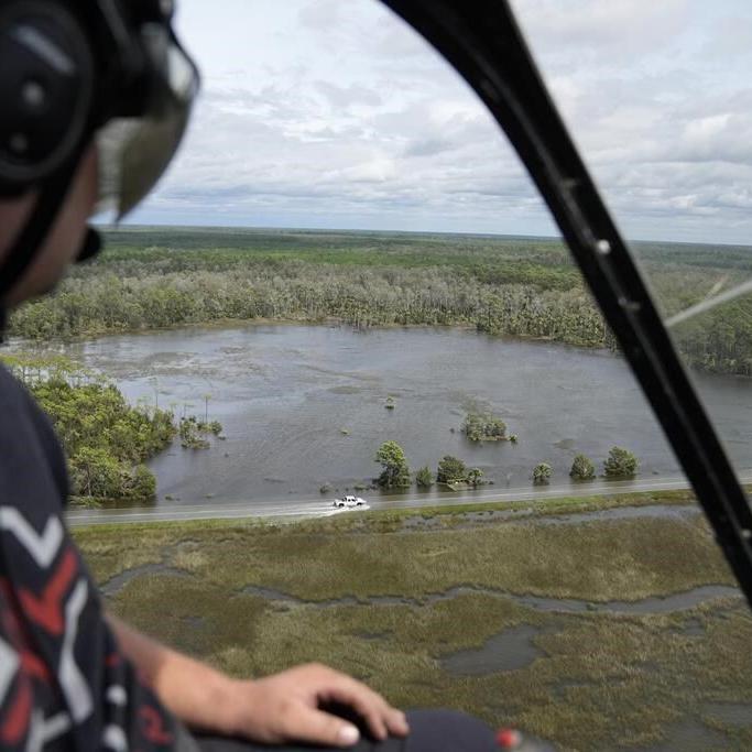In final hours before landfall, Hurricane Idalia stopped intensifying and turned from Tallahassee